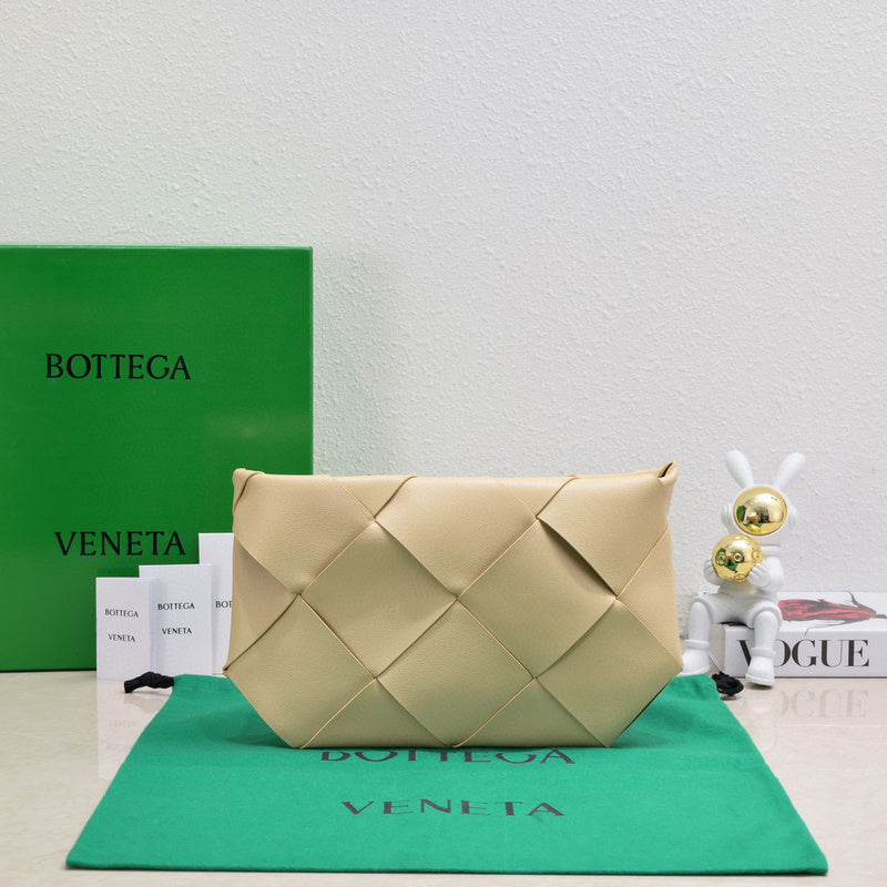 Luxurious-Totes - BV Bags - 377