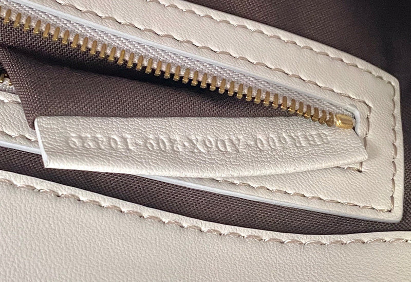 FDI Bags - Luxurious Bags  351