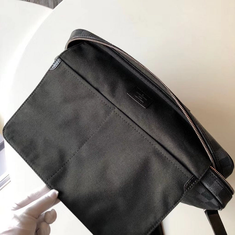 LOV - Luxurious Totes - 398