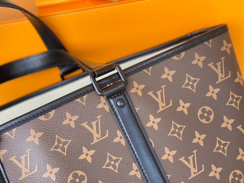 LOV - Luxurious Totes - 1997