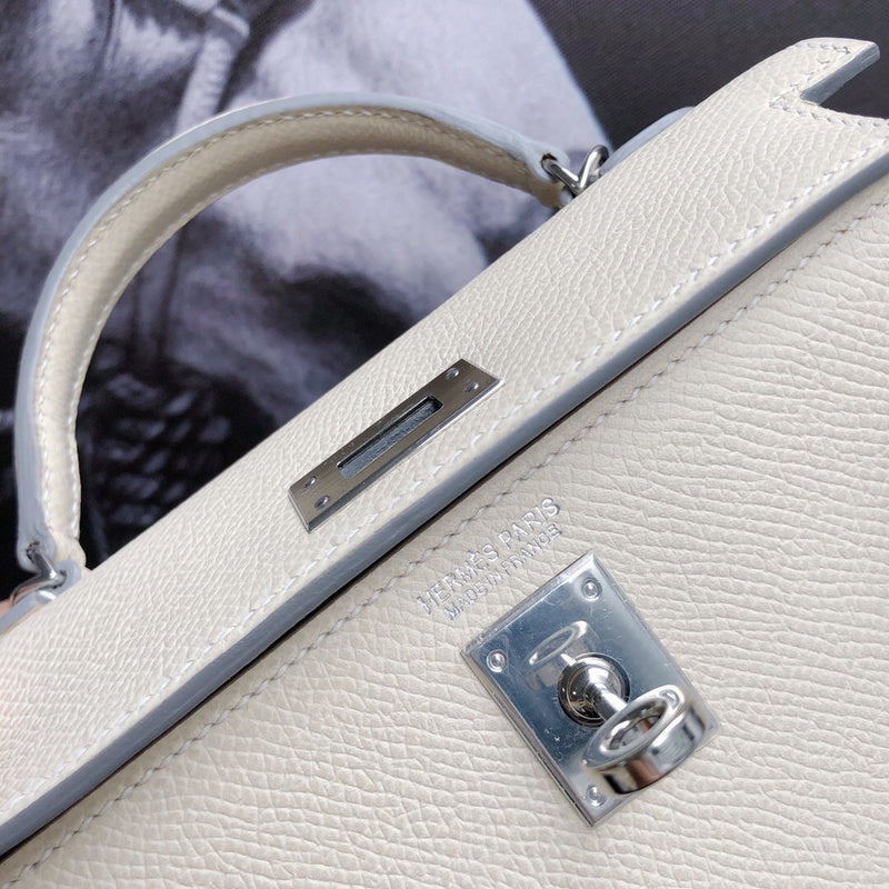 Luxurious Totes - Latest - 6886