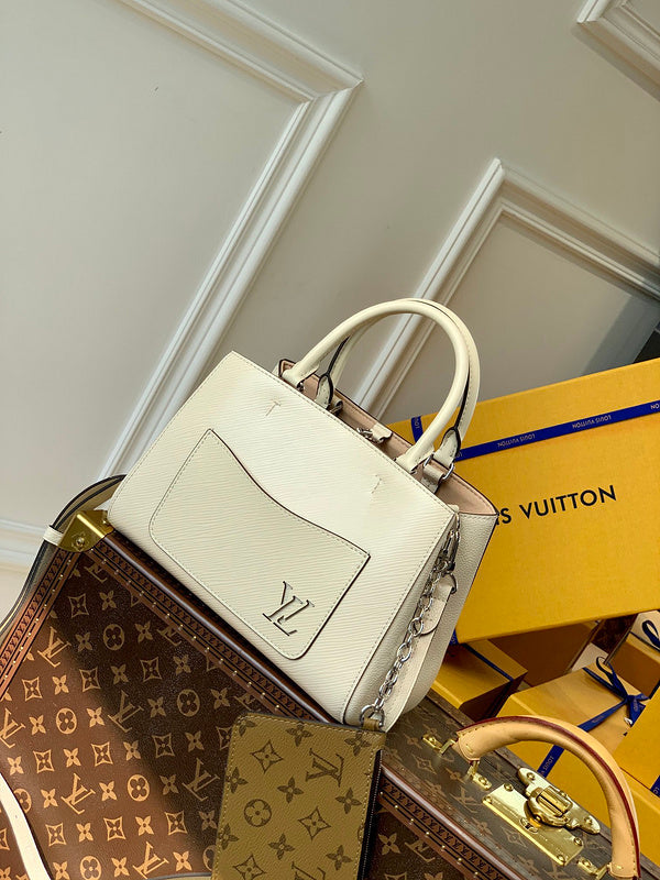 LOV - Luxurious Totes - 1600
