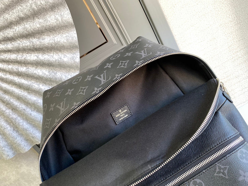 LOV - Luxurious Totes - 1858