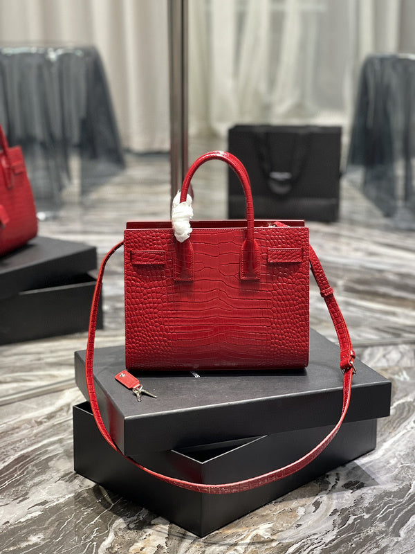 Luxurious Totes - Latest - 8725