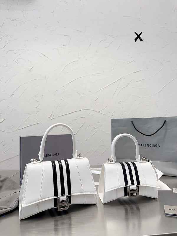 Luxurious Totes - BGA2 Bags - 011