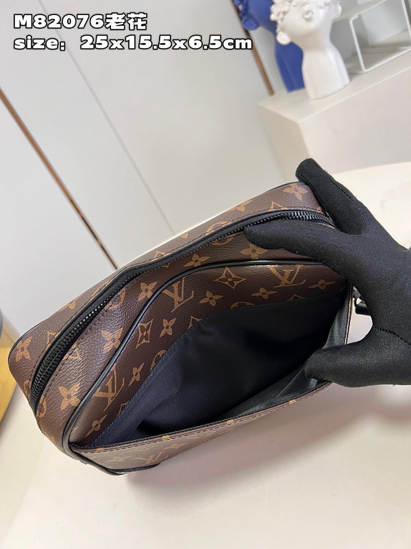 LOV - Luxurious Totes - 360