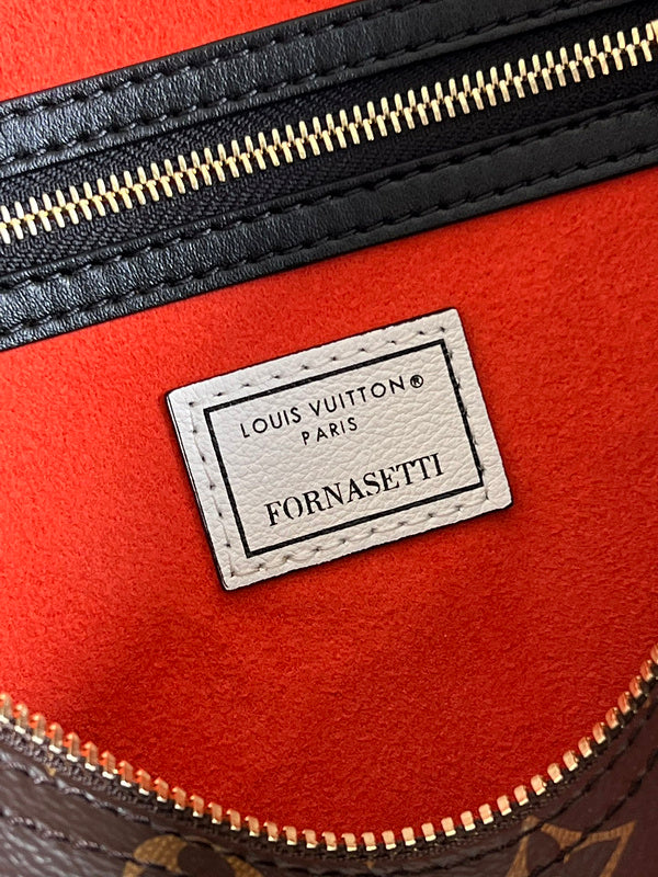 LOV - Luxurious Totes - 1996