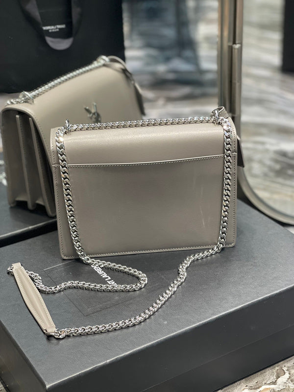 Luxurious Totes - Latest - 8540