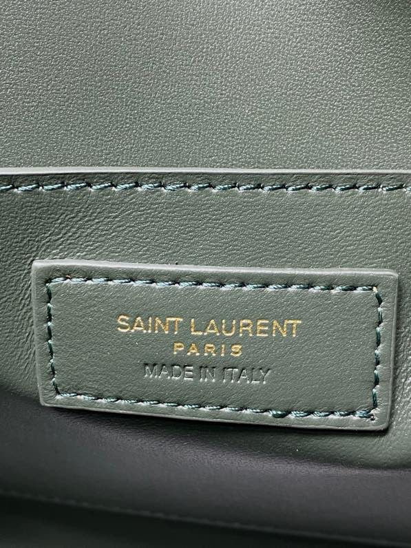 Luxurious Totes - Latest - 8710
