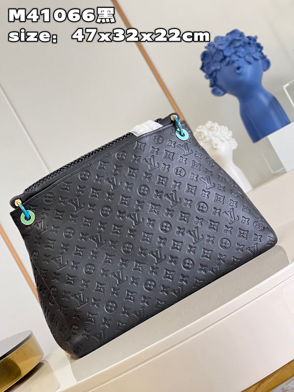 LOV - Luxurious Totes - 888