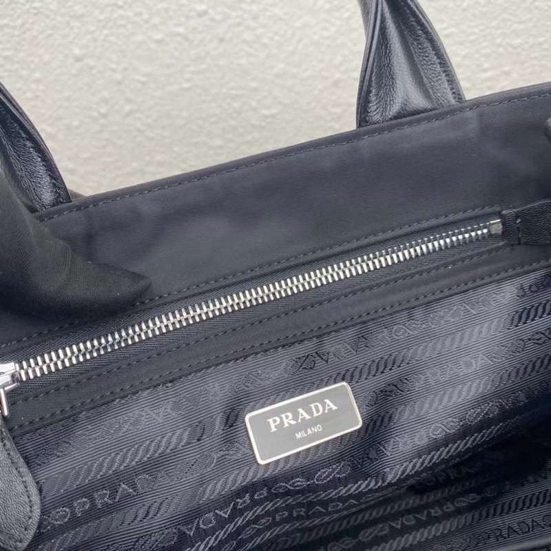 PDA2 Bags - Luxurious Bags  360