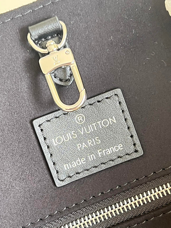 LOV - Luxurious Totes - 2014
