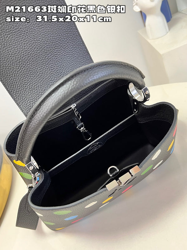 LOV - Luxurious Totes - 301
