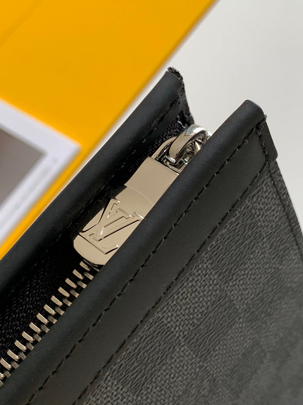 LOV - Luxurious Totes - 1734