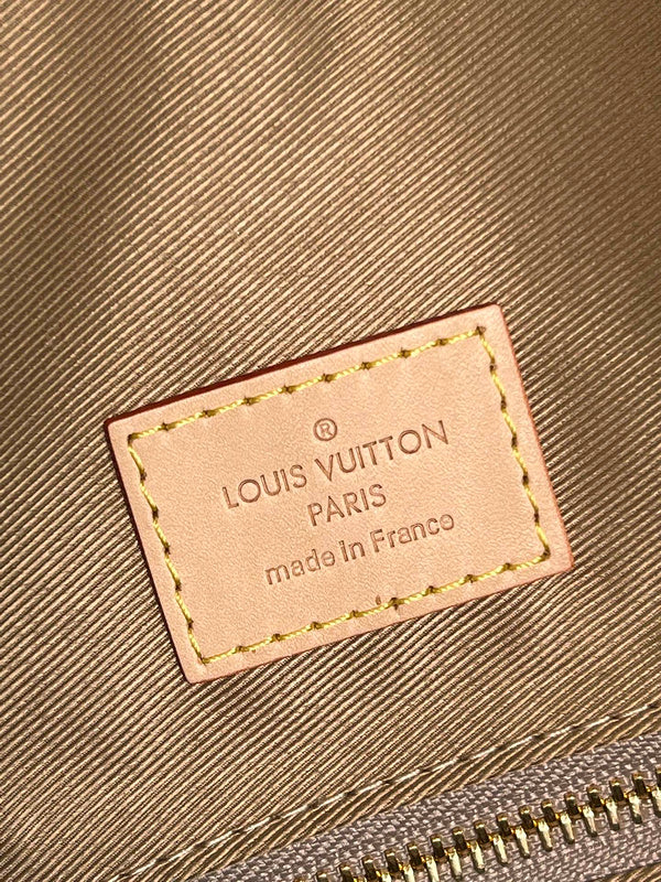 LOV - Luxurious Totes - 2162