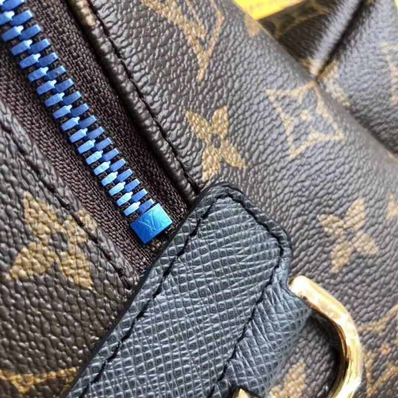 LOV - Luxurious Totes - 454