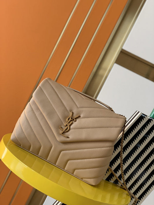 Luxurious Totes - Latest - 8898