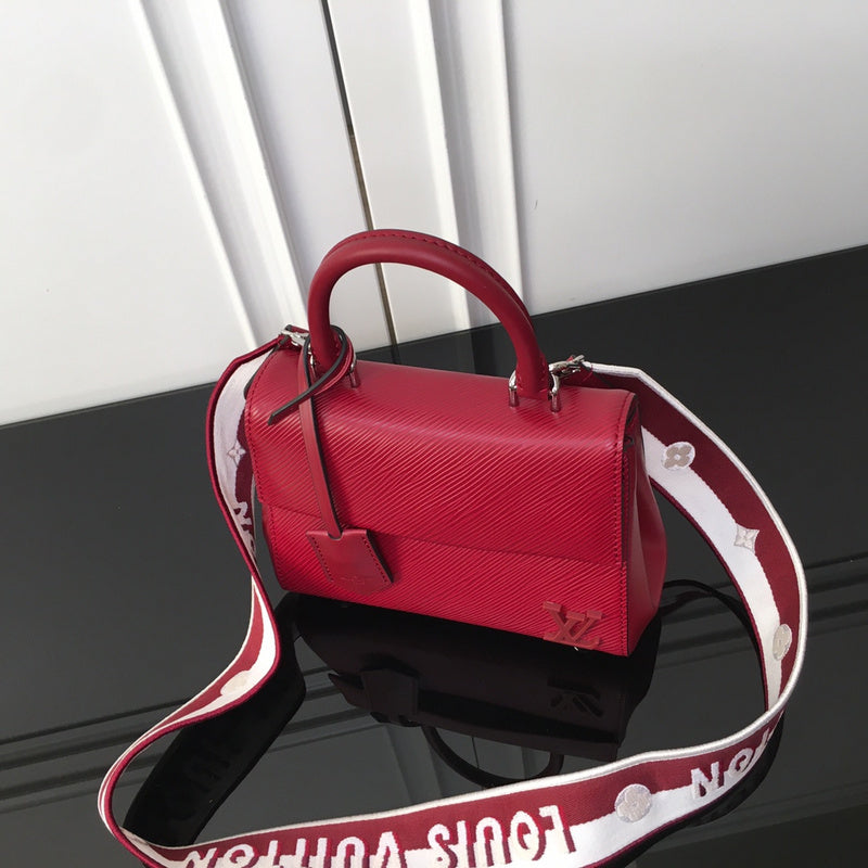 LOV - Luxurious Totes - 741
