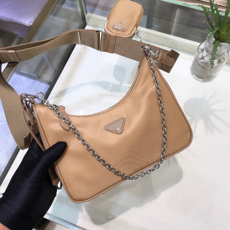 PDA - Luxurious Totes - 034