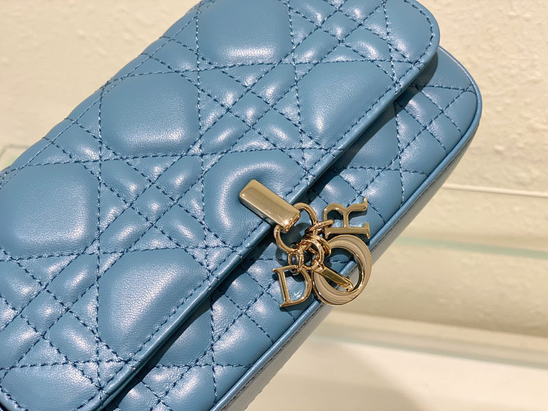 Luxurious Totes - Latest - 6190