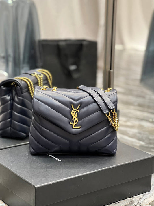 Luxurious Totes - Latest - 8037