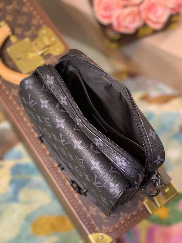 LOV - Luxurious Totes - 2126