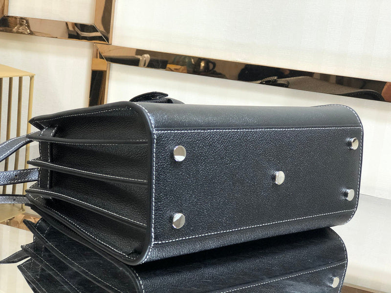 Luxurious Totes - Latest - 9137