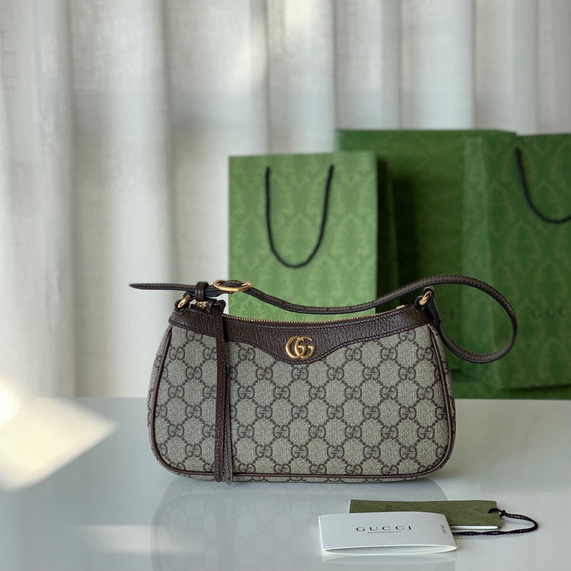 GUI - Luxurious Totes - 660