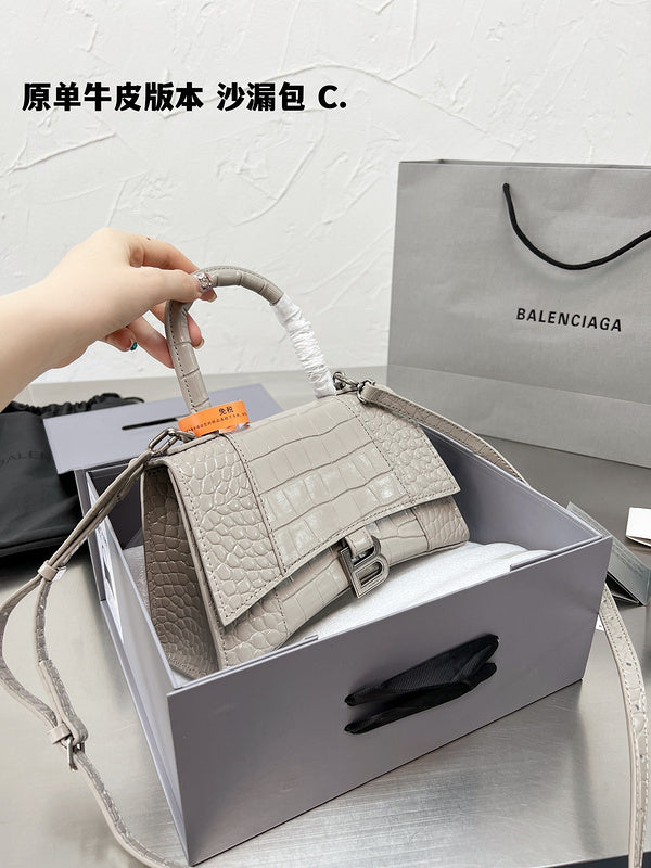 Luxurious Totes - BGA2 Bags - 123