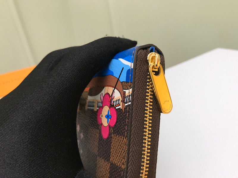 Luxurious Totes - Latest - 627