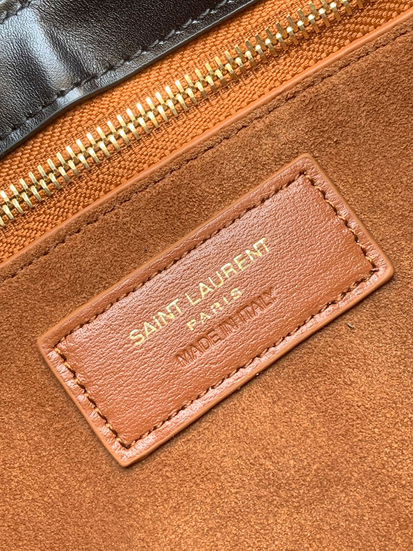 Luxurious Totes - Latest - 8643