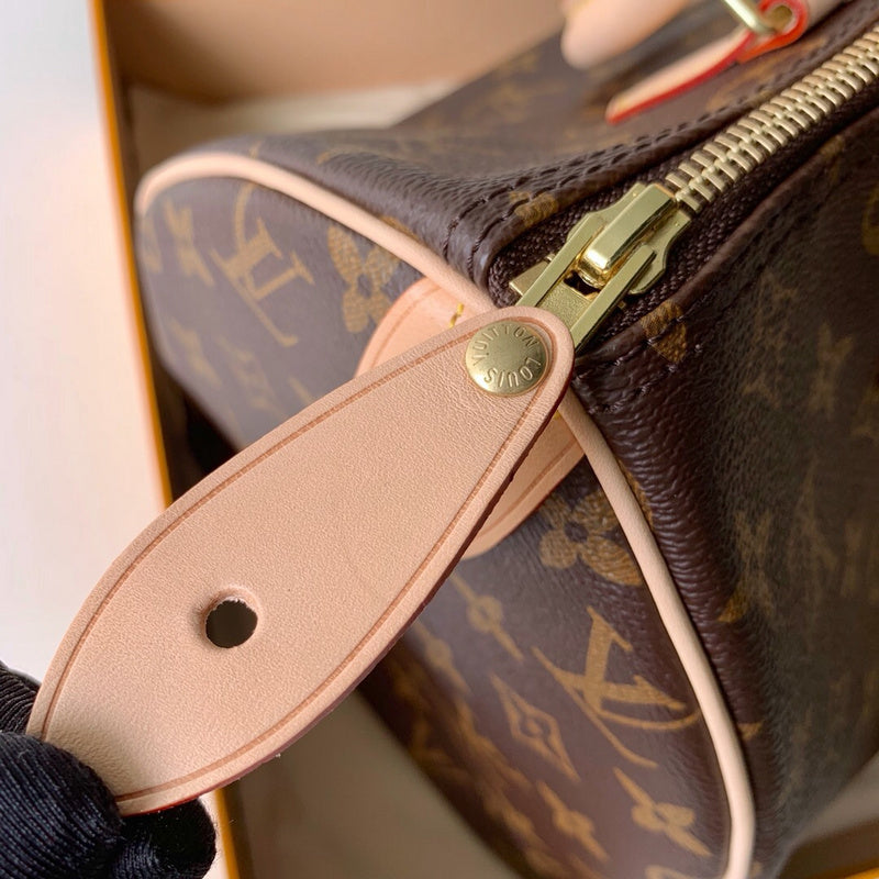 Luxurious Totes - Latest - 9692