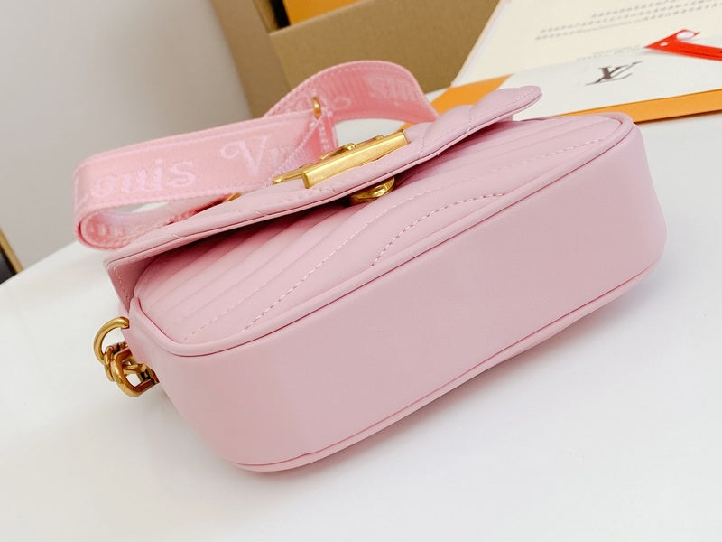 LOV - Luxurious Totes - 2436