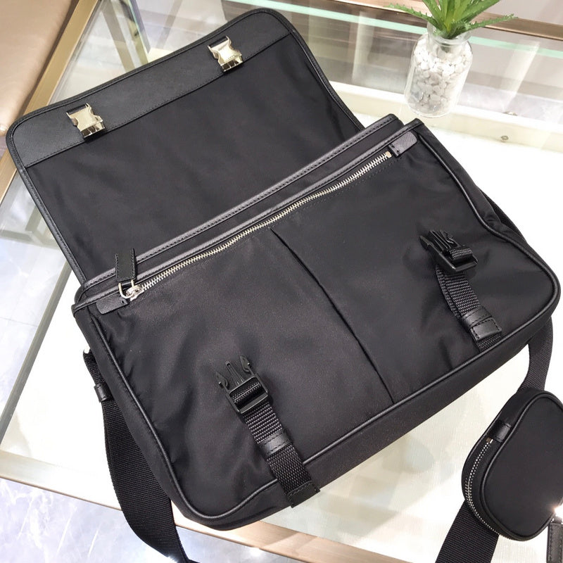 PDA - Luxurious Totes - 262