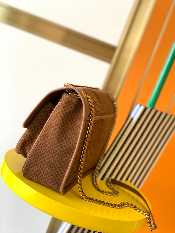 Luxurious Totes - Latest - 8620