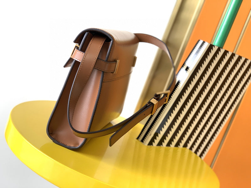 Luxurious Totes - Latest - 8726