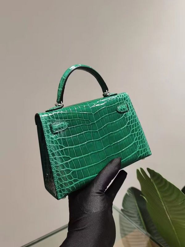 HMS - Luxurious Totes - 028