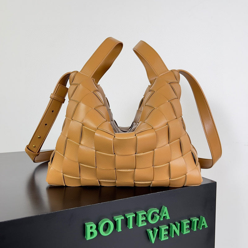 Luxurious-Totes - BV Bags - 689
