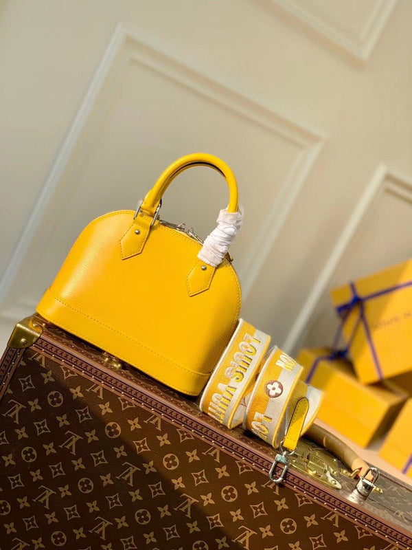 LOV - Luxurious Totes - 1647