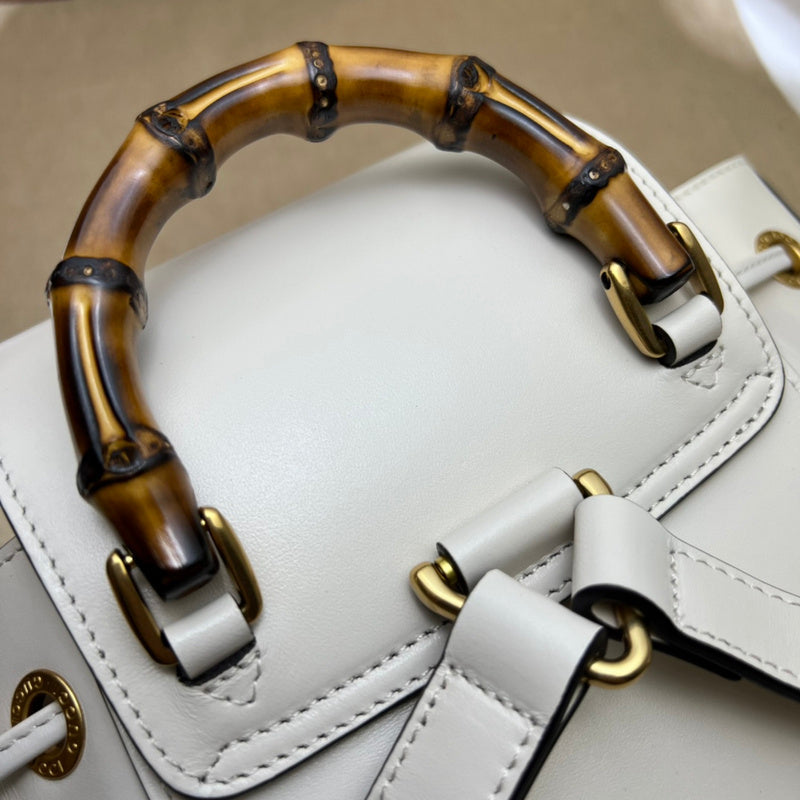 GUI - Luxurious Totes - 703