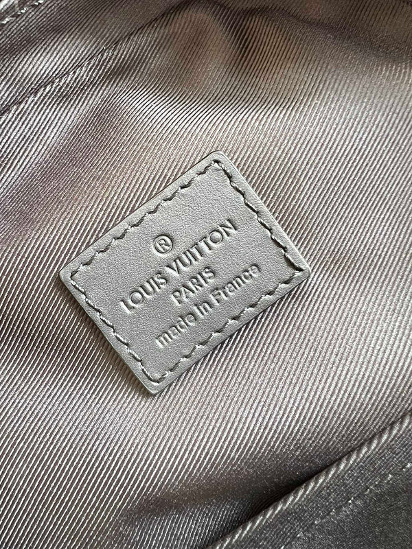 LOV - Luxurious Totes - 1115