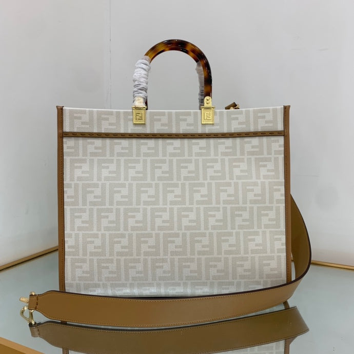 Luxurious Totes - Latest - 11394