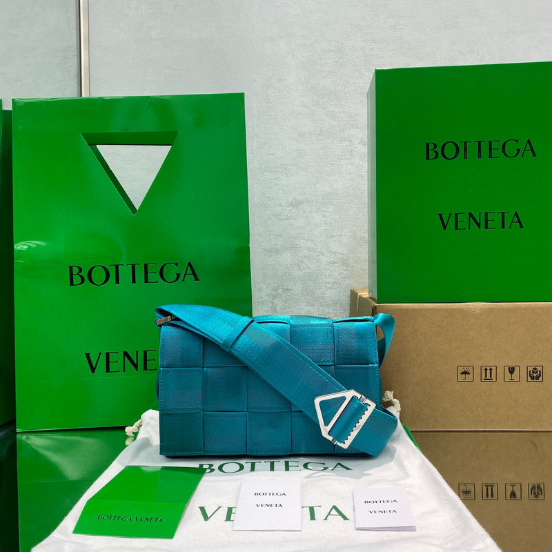 Luxurious-Totes - BV Bags - 2512