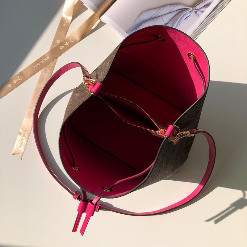 Luxurious Totes - Latest - 9734