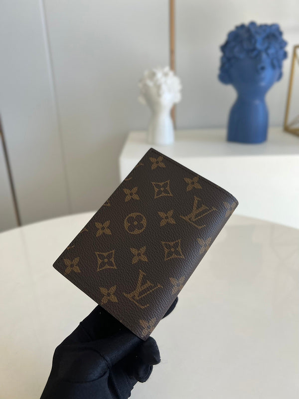 LOV - Luxurious Totes - 2146