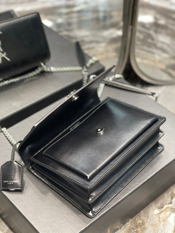 Luxurious Totes - Latest - 8547