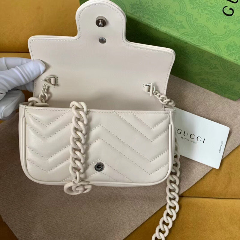 GUI - Luxurious Totes - 940