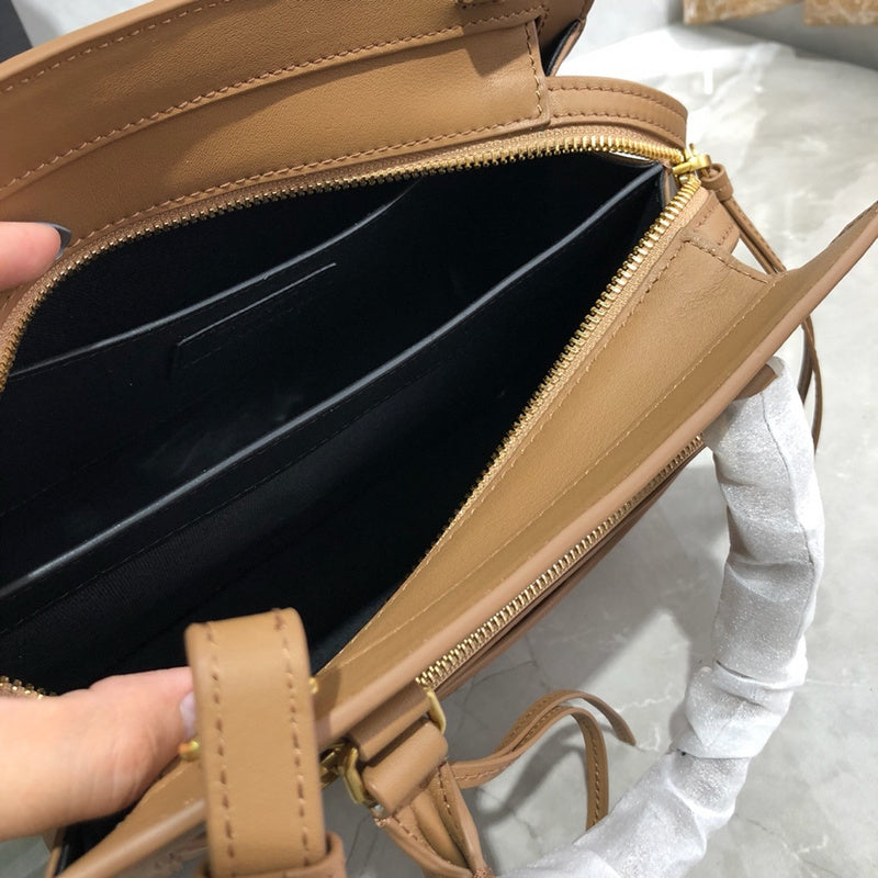 Luxurious Totes - Latest - 9330