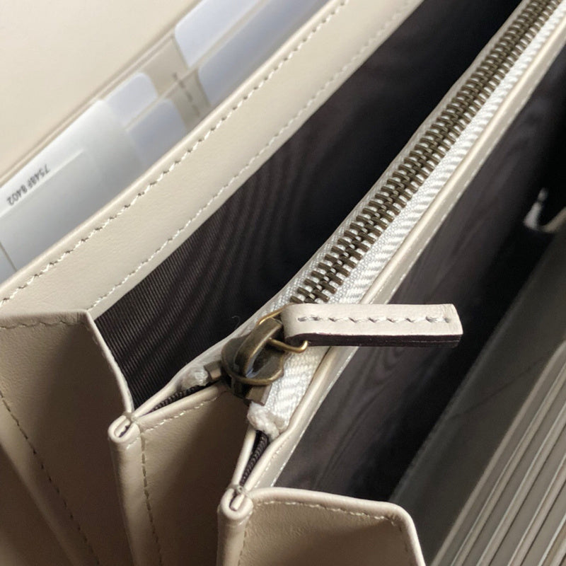 Luxurious Totes - Latest - 4273