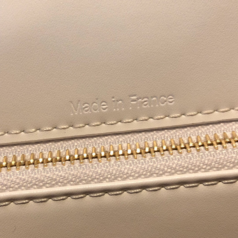 Luxurious Totes - Latest - 6054